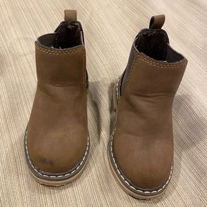 Crevo pull on boots size 5 (toddler)